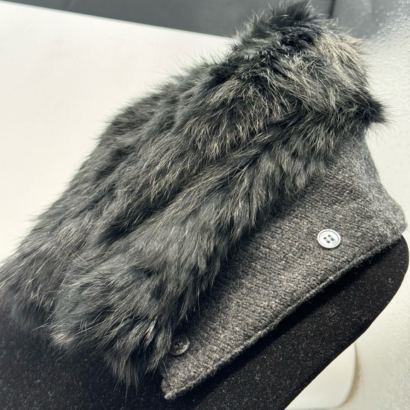 Tory Burch black rabbit hair accessory removable collar with buttons - Picture 4 of 7